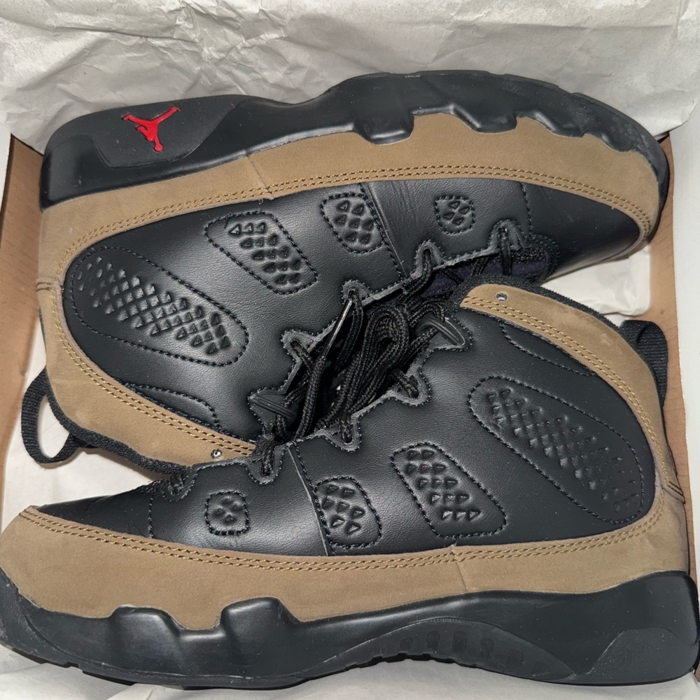 Kids retro Jordan 9 olive